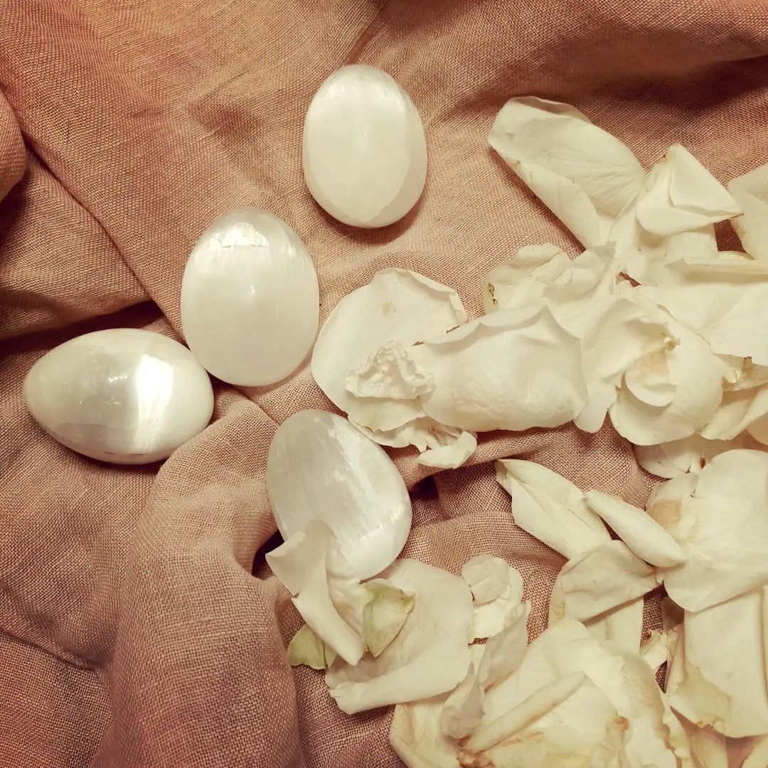 Selenite Egg